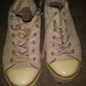 Women Size 6.5 Ugg Tennis Shoes